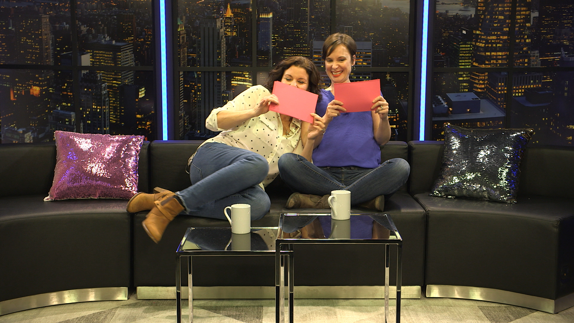 Get MomCave in Your Inbox!