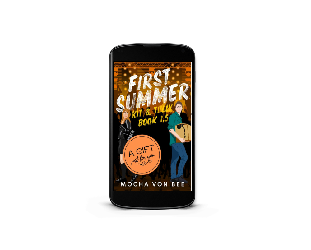 Kit and Tully Book 1.5 First Summer Exclusive