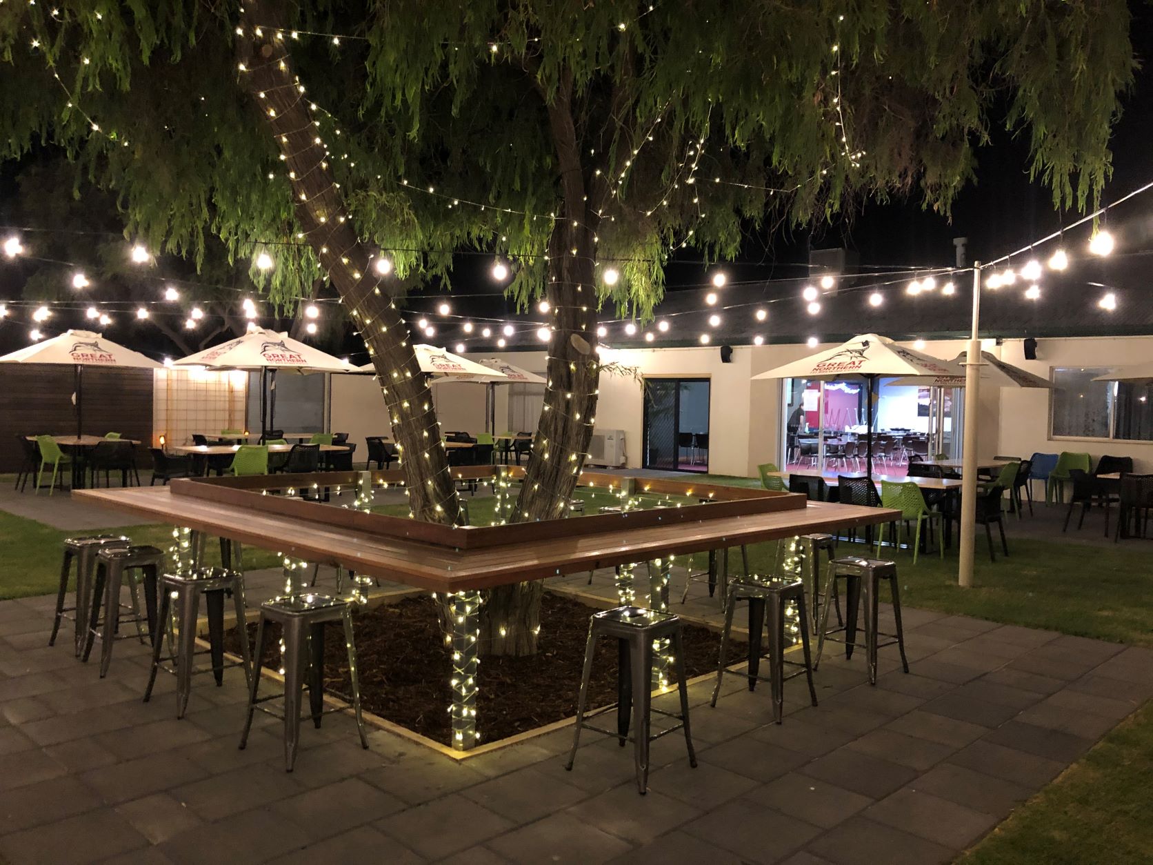 Get updates on events, food and drink specials at The Anglers Inn Wallaroo