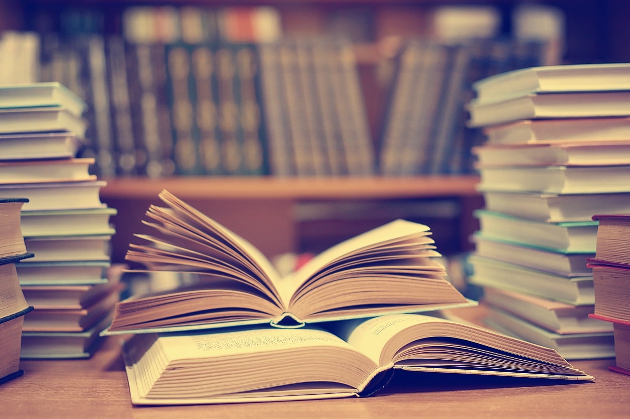 Domina el español mientras descubres las joyas de la literatura hispanoamericana