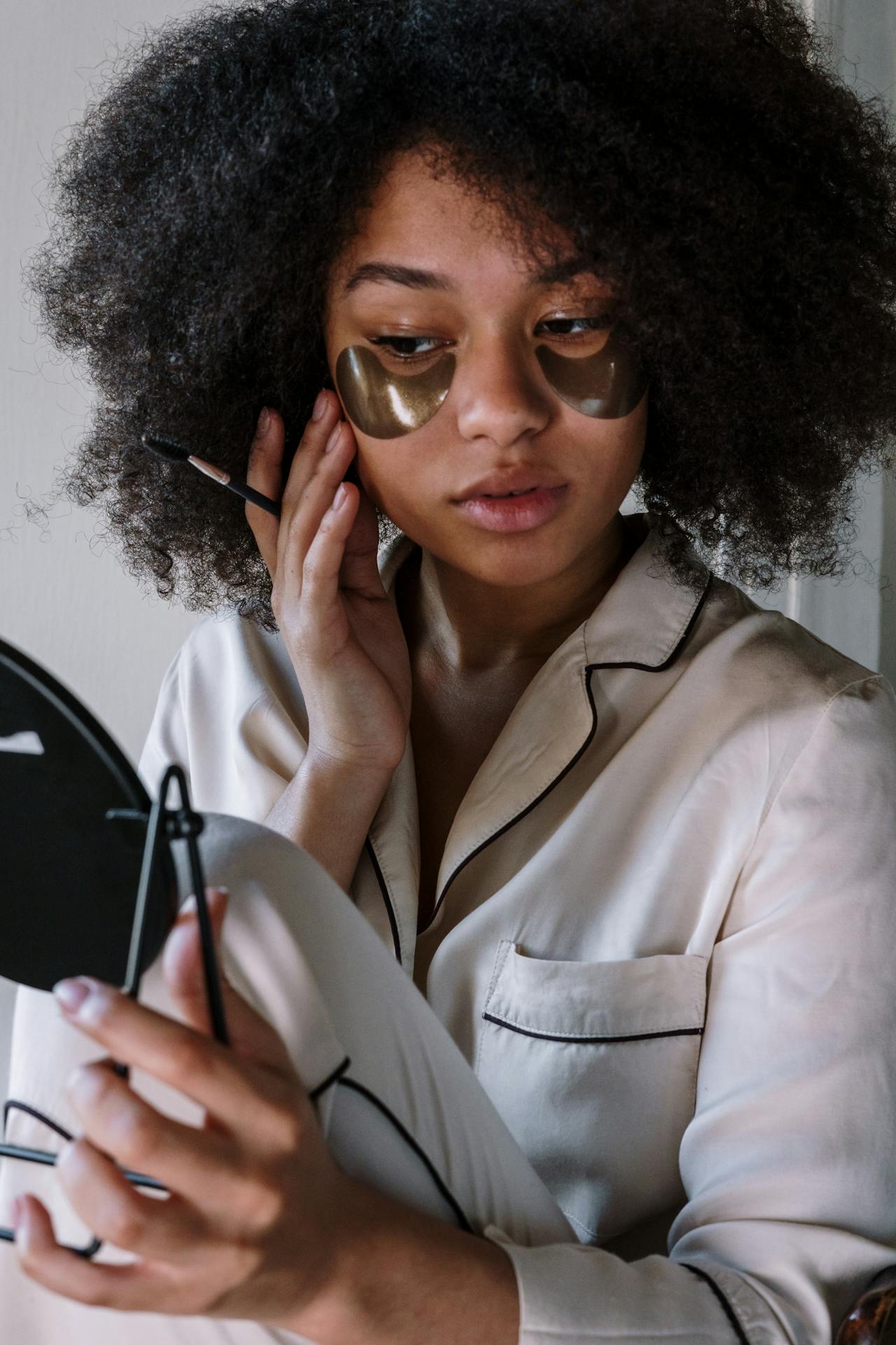 rfrsh: Personalized AI Skincare for Melanin-Rich Skin Built by people who understand the glow—and the grind